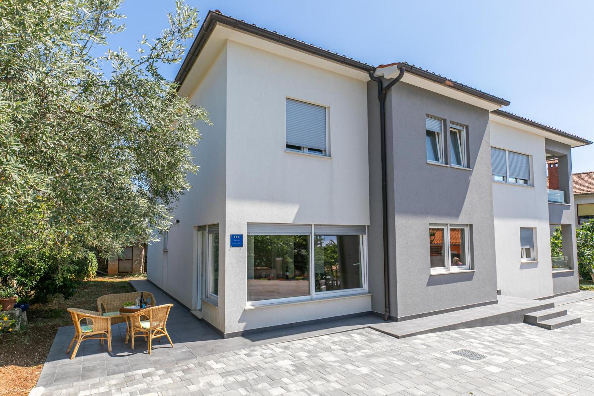 Apartman Suzi Pula Exteriör bild